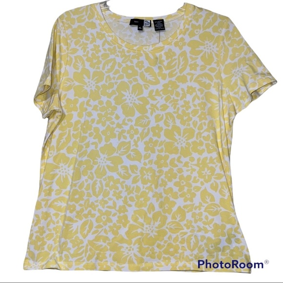SAKS FIFTH AVENUE XL womens yellow white floral Hawaiian short sleeve tshirt NWT - Picture 9 of 9